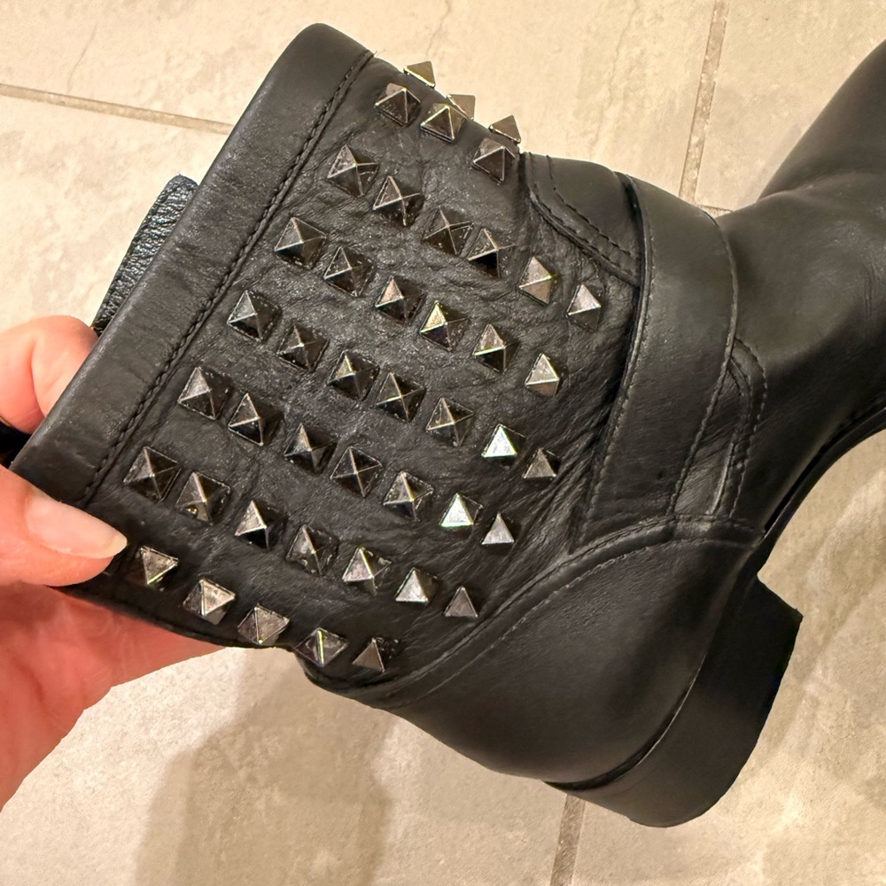 Valentino Garavani Black Combat Boots with Silver Studs (box is missing) - Picture 10 of 12